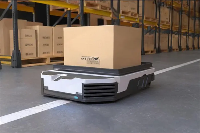 AGV：电池工厂里的“智能快递小哥”