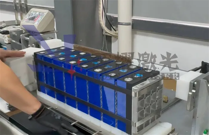 方形铝壳锂电池外壳有电吗？